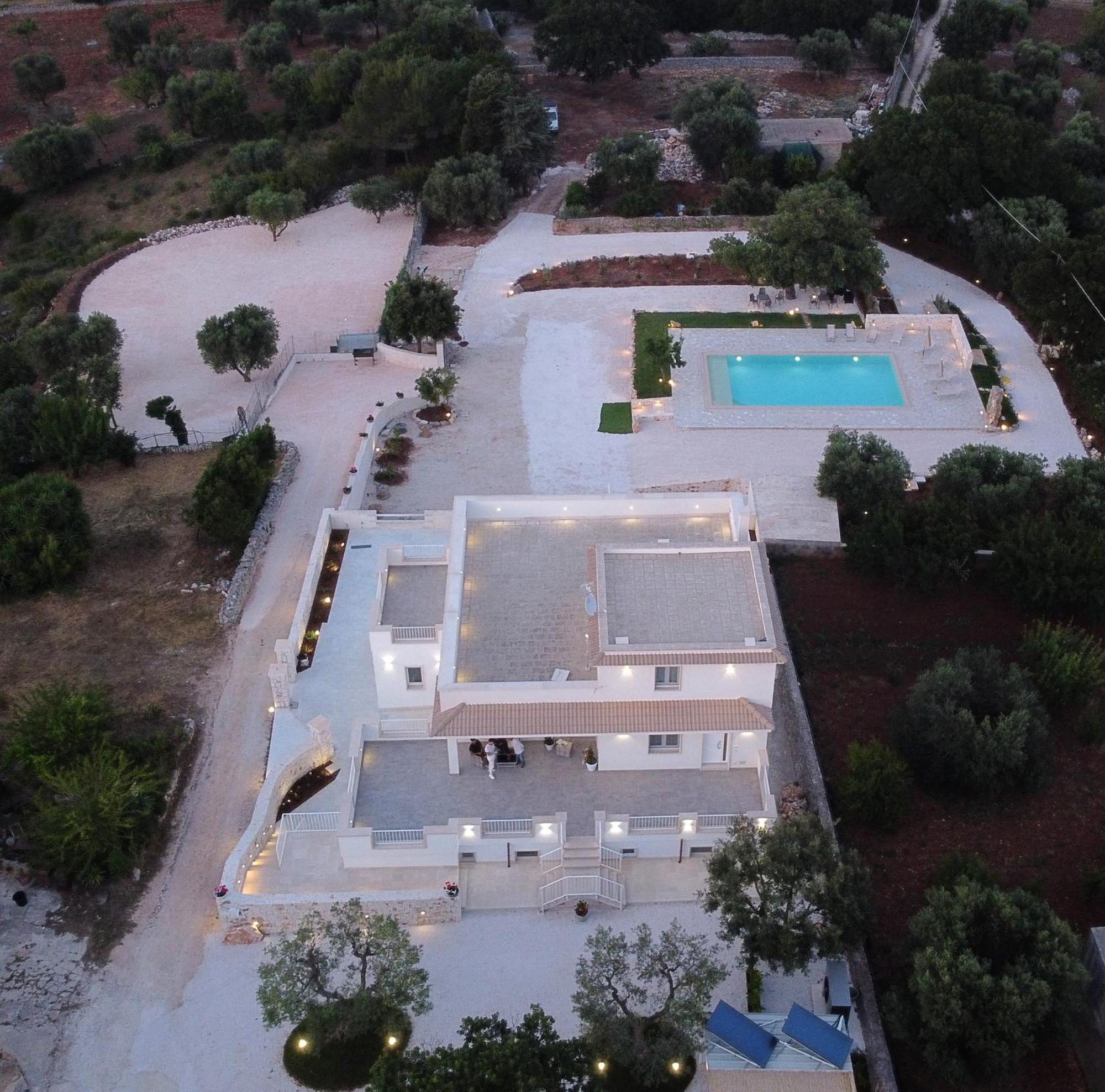 Casa Vacanze 'La Quercia' Чистернино Экстерьер фото